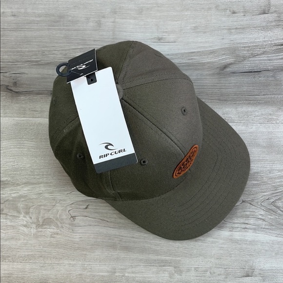 RIP CURL - FITTED HAT - Picture 7 of 7